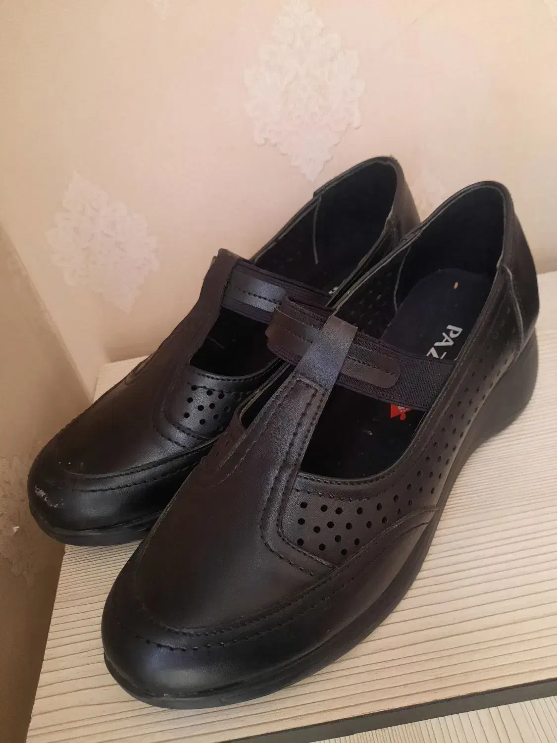 کفش طبی|کیف، کفش، کمربند|سمنان, |دیوار