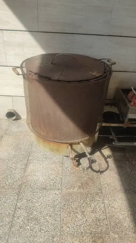 تنور|ظروف پخت‌وپز|کیاشهر, |دیوار