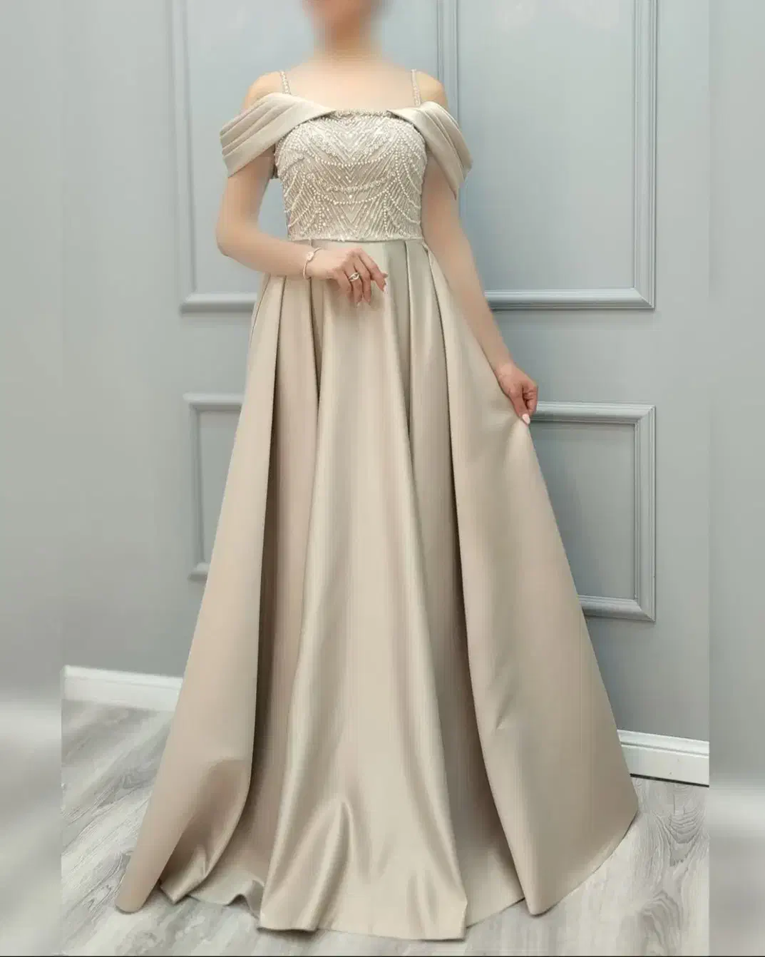 اجاره لباس مجلسی زنانه فاخر|لباس|قم, بلوار امین و ساحلی|دیوار