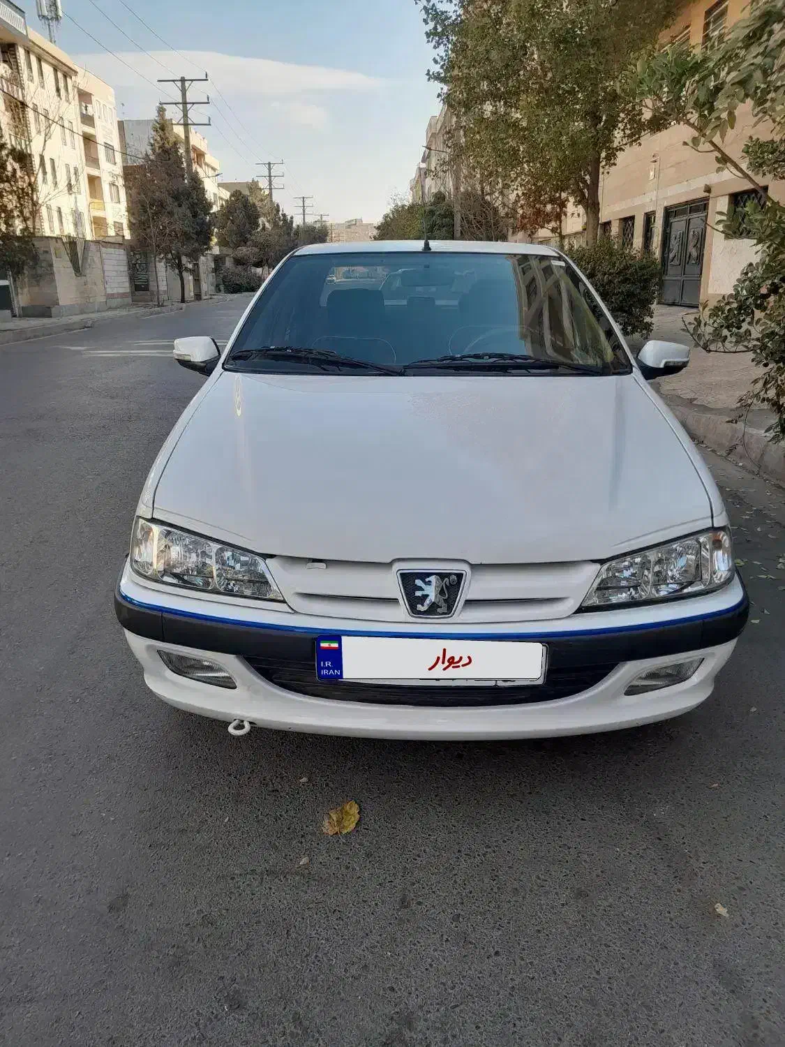 پژو پارس ۱۴۰۱ موتور جدید درجه یک|خودرو سواری و وانت|کرج, حصارک پایین|دیوار