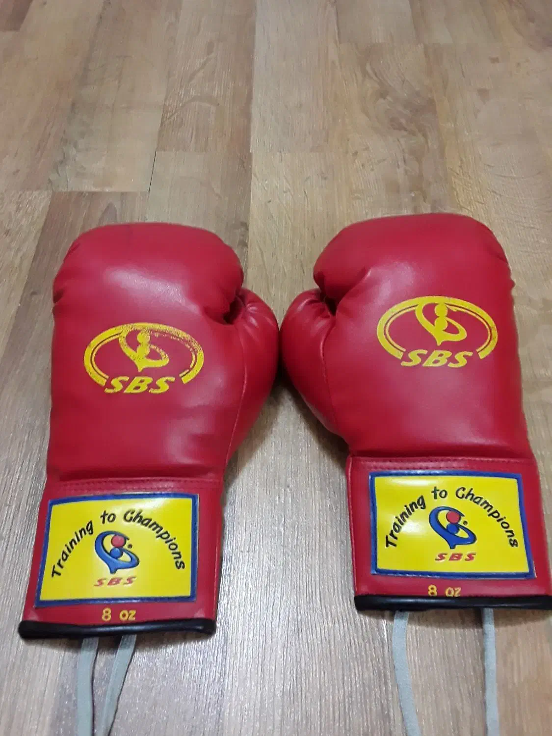 دستکش بوکس وارداتی از تایلند|تجهیزات ورزشی|پرند, فاز ۵|دیوار