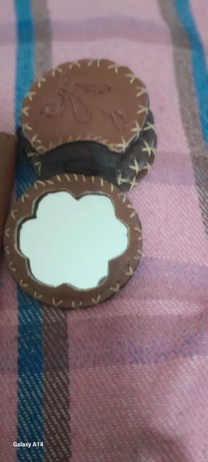 کیف مدارک و ایینه جیبی|کیف، کفش، کمربند|اصفهان, جلفا|دیوار