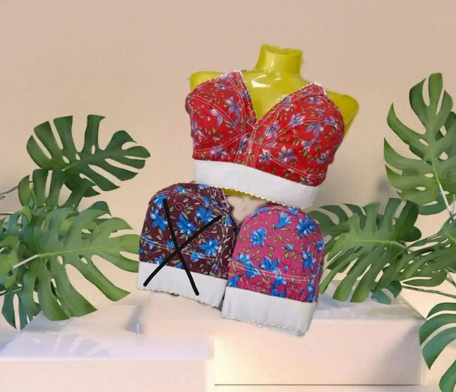 لباس زیر|لباس|قم, شاه ابراهیم|دیوار