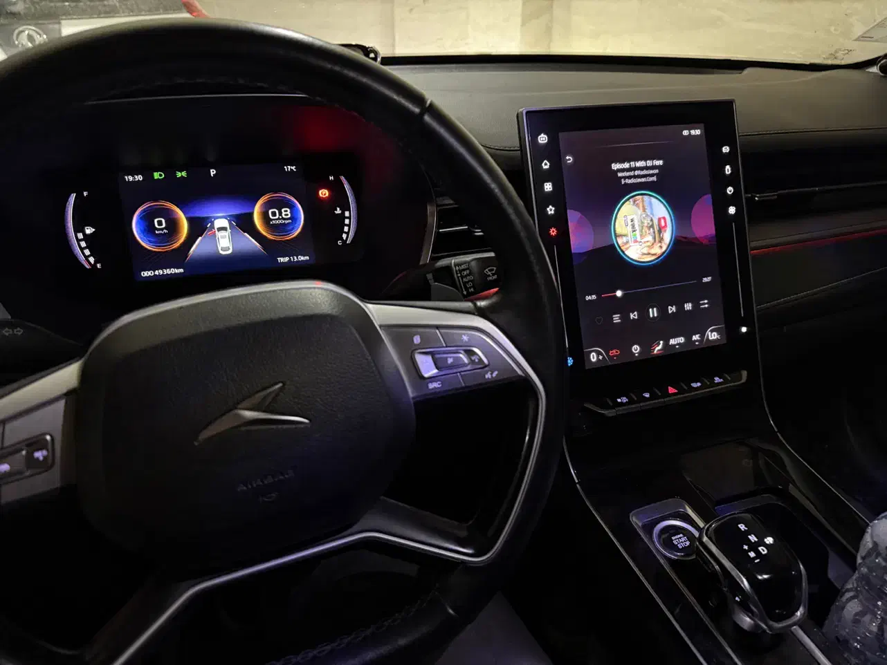 کی ام سی j7 ۴۰۳|خودرو سواری و وانت|شیراز, باهنر|دیوار