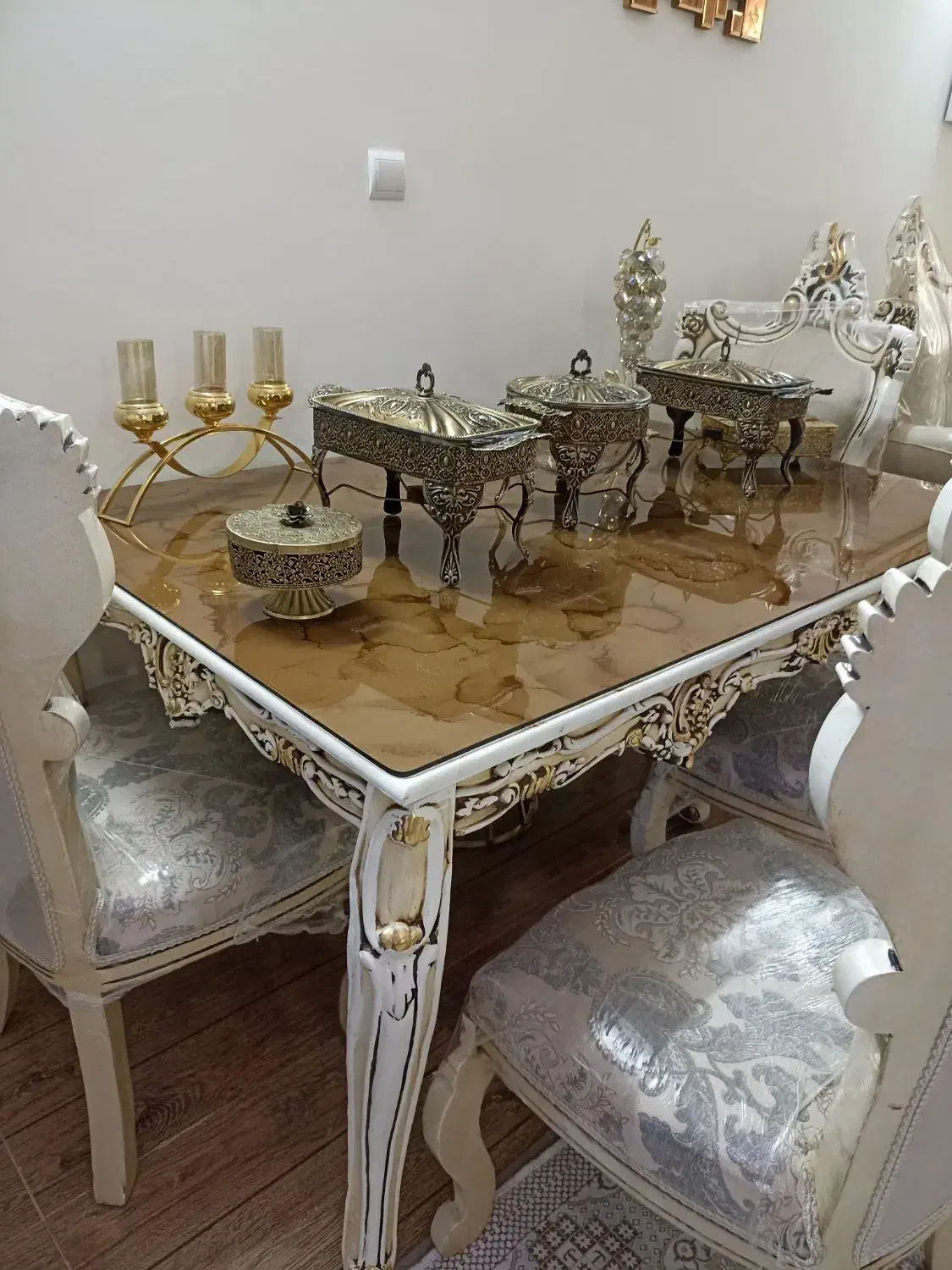 میز ناهار خوری|میز و صندلی غذاخوری|گلستان (تهران), |دیوار