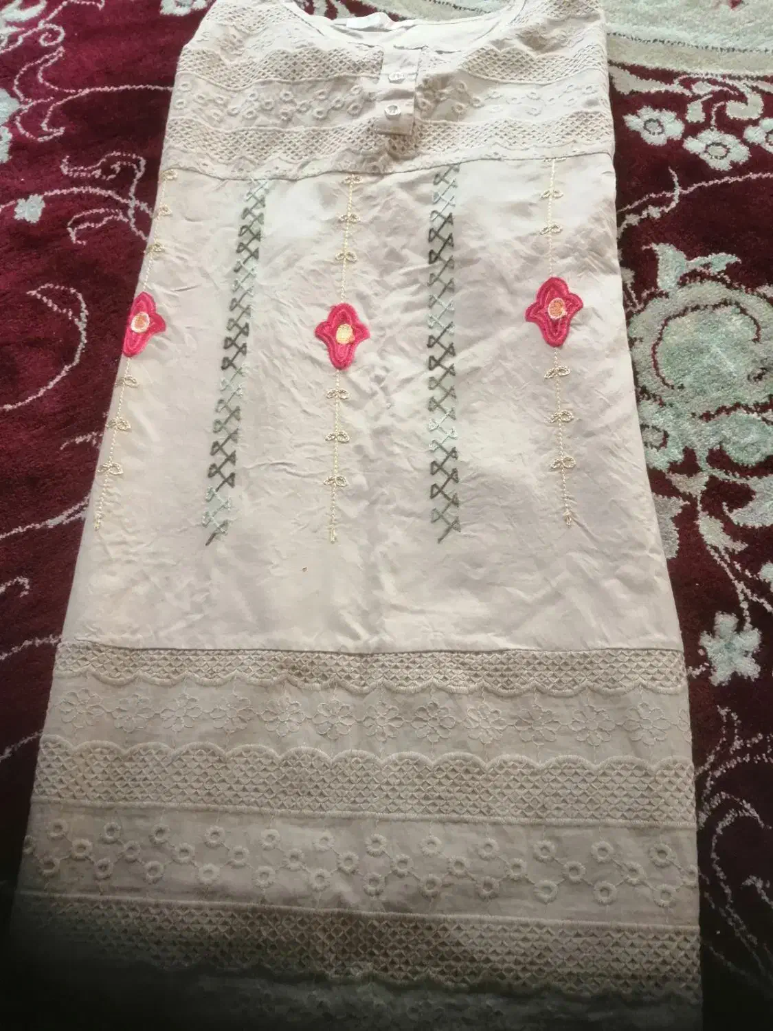 بلوز نخی|لباس|سبزوار, باهنر|دیوار