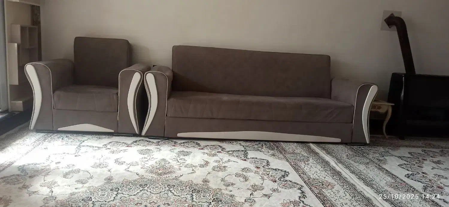 مبل ۸ نفره تاشو و تخت و خواب شو|مبلمان خانگی و میز عسلی|اشنویه, |دیوار