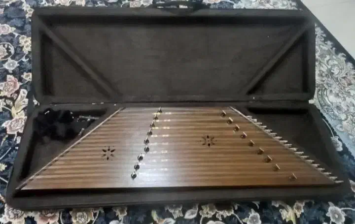 سلام سنتورخوب  همراه باکیف|سازهای سنتی|هشتگرد, فاز ۷ مهستان|دیوار