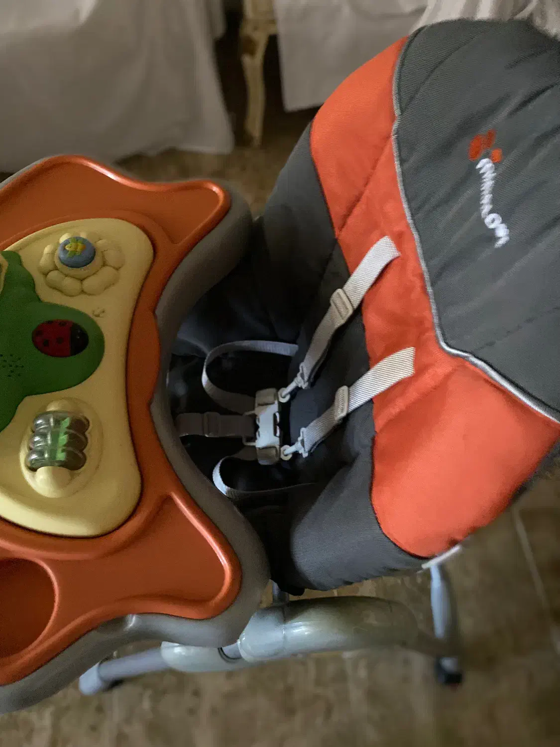 صندلی کودک نو نو خارجی ۸۰۰تومن|تخت و صندلی بچه|ساری, |دیوار