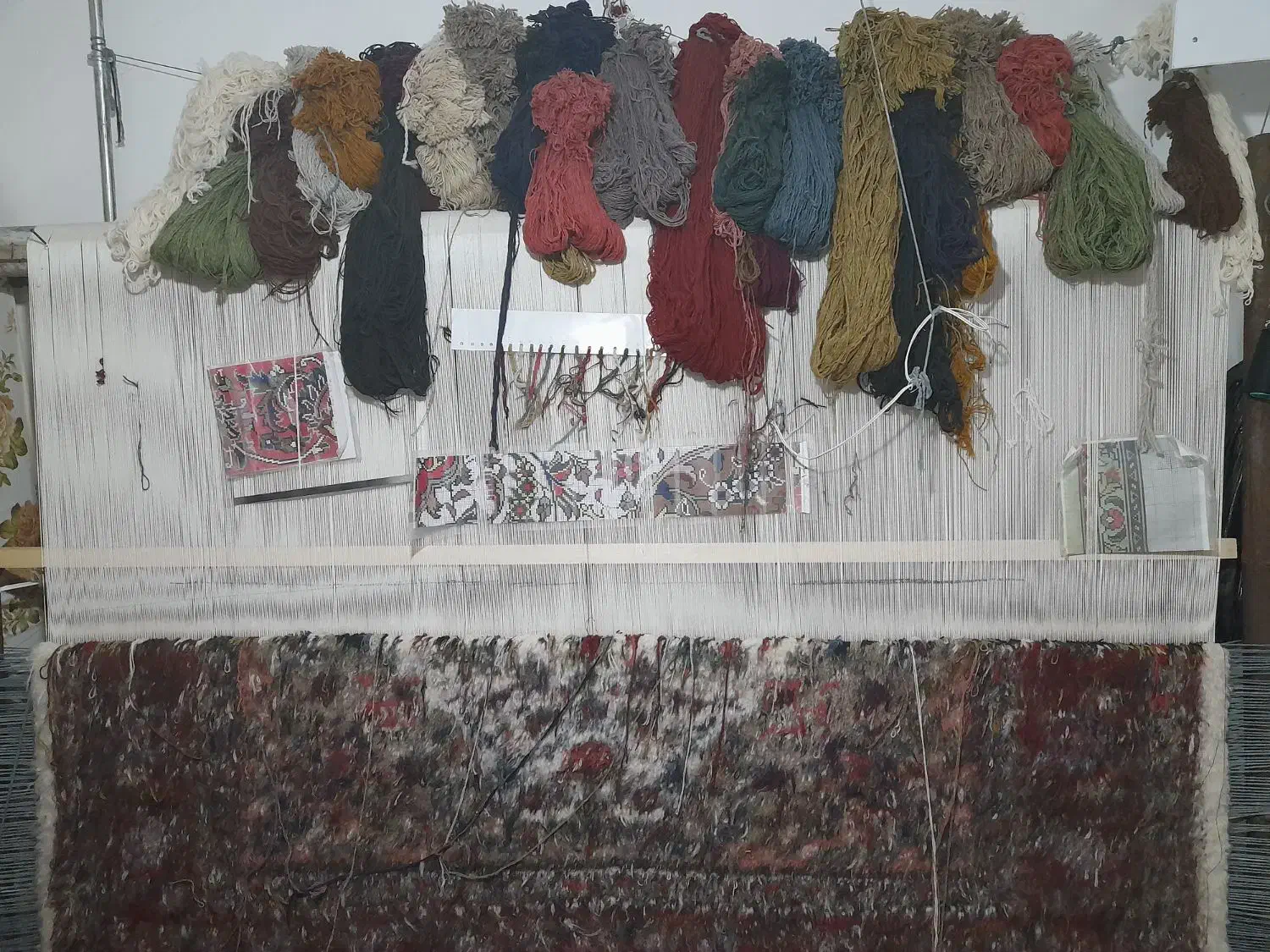 فرش دستبافت نیمه کاره|فرش|مراغه, |دیوار