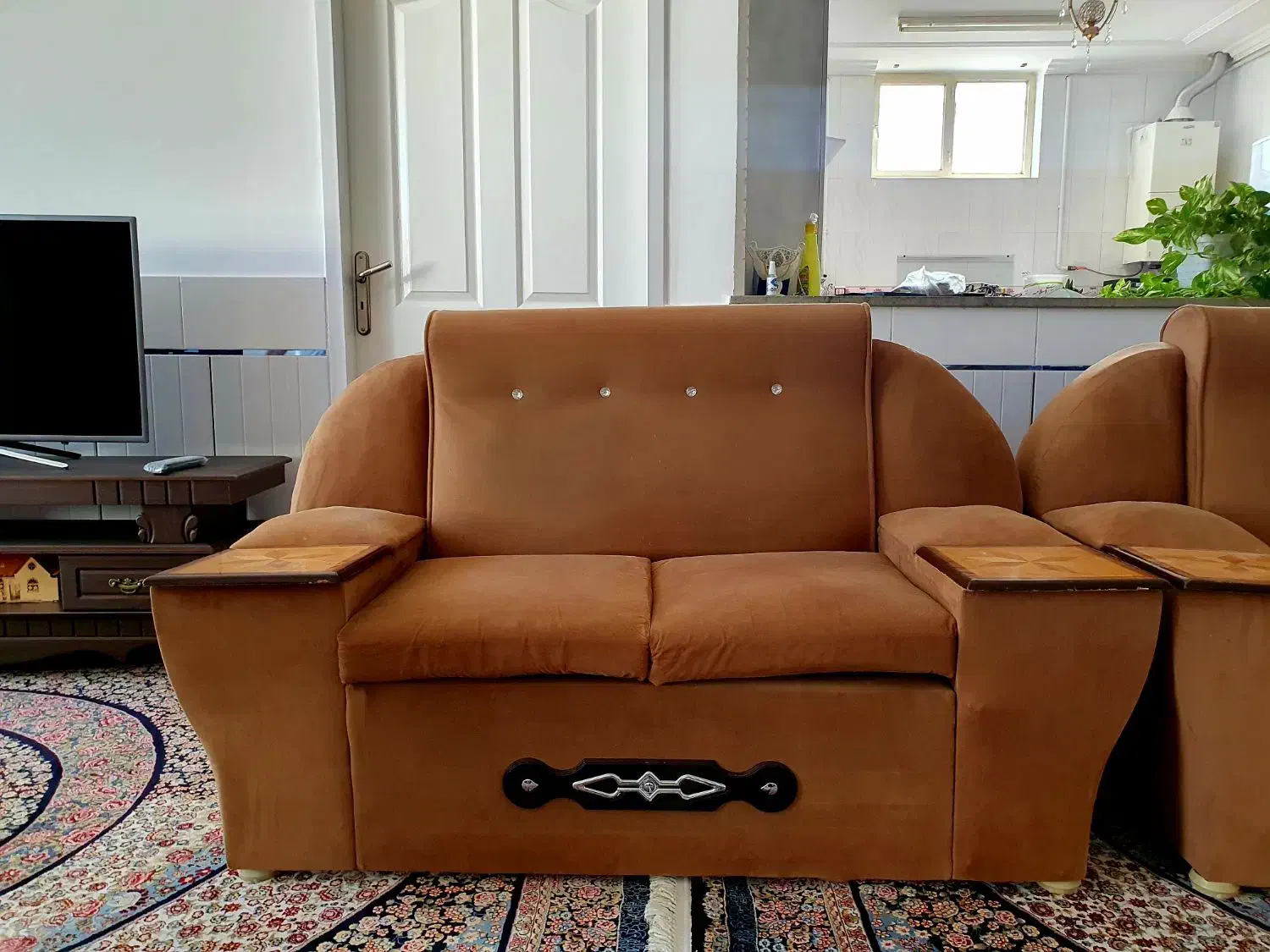 مبل ۷ نفره|مبلمان خانگی و میز عسلی|فردوس (خراسان), |دیوار