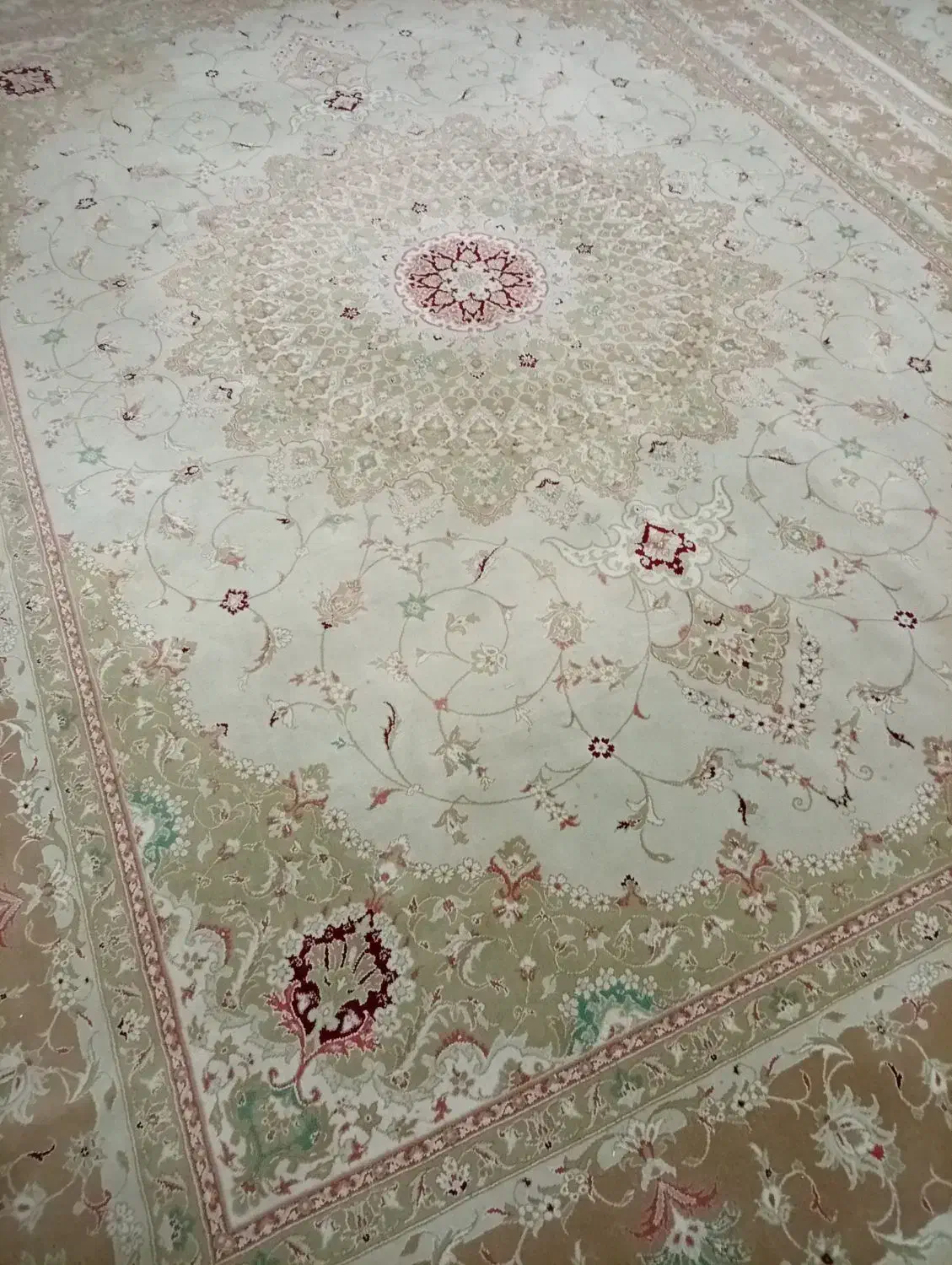 یک جفت فرش۱۲متری درحدنو سالم و بدون عیب|فرش|خمینی‌شهر, |دیوار