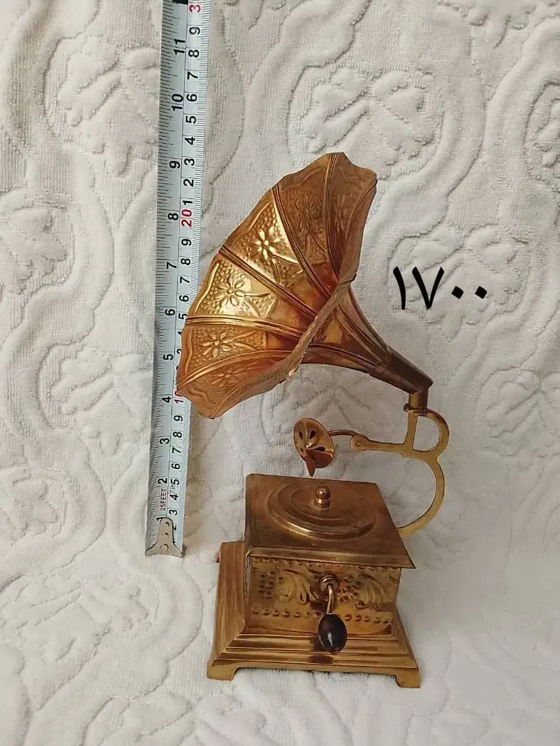 وسایل برنز|کلکسیون اشیاء عتیقه|سقز, |دیوار