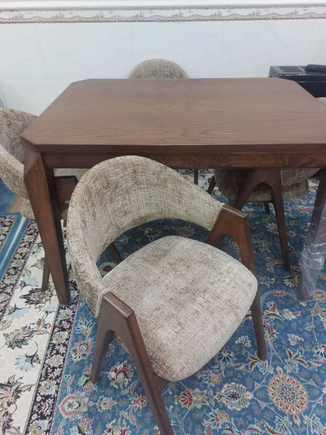 میز ناهار خوری چهار نفره|میز و صندلی غذاخوری|برازجان, |دیوار