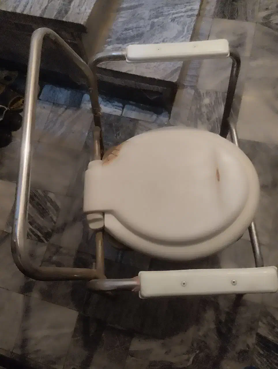 توالت فرنگی|لوازم سرویس بهداشتی|بروجرد, |دیوار