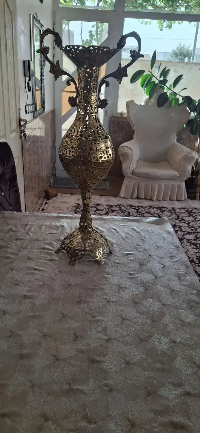 گلدان برنجی|صنایع دستی و سایر لوازم تزئینی|مرند, |دیوار