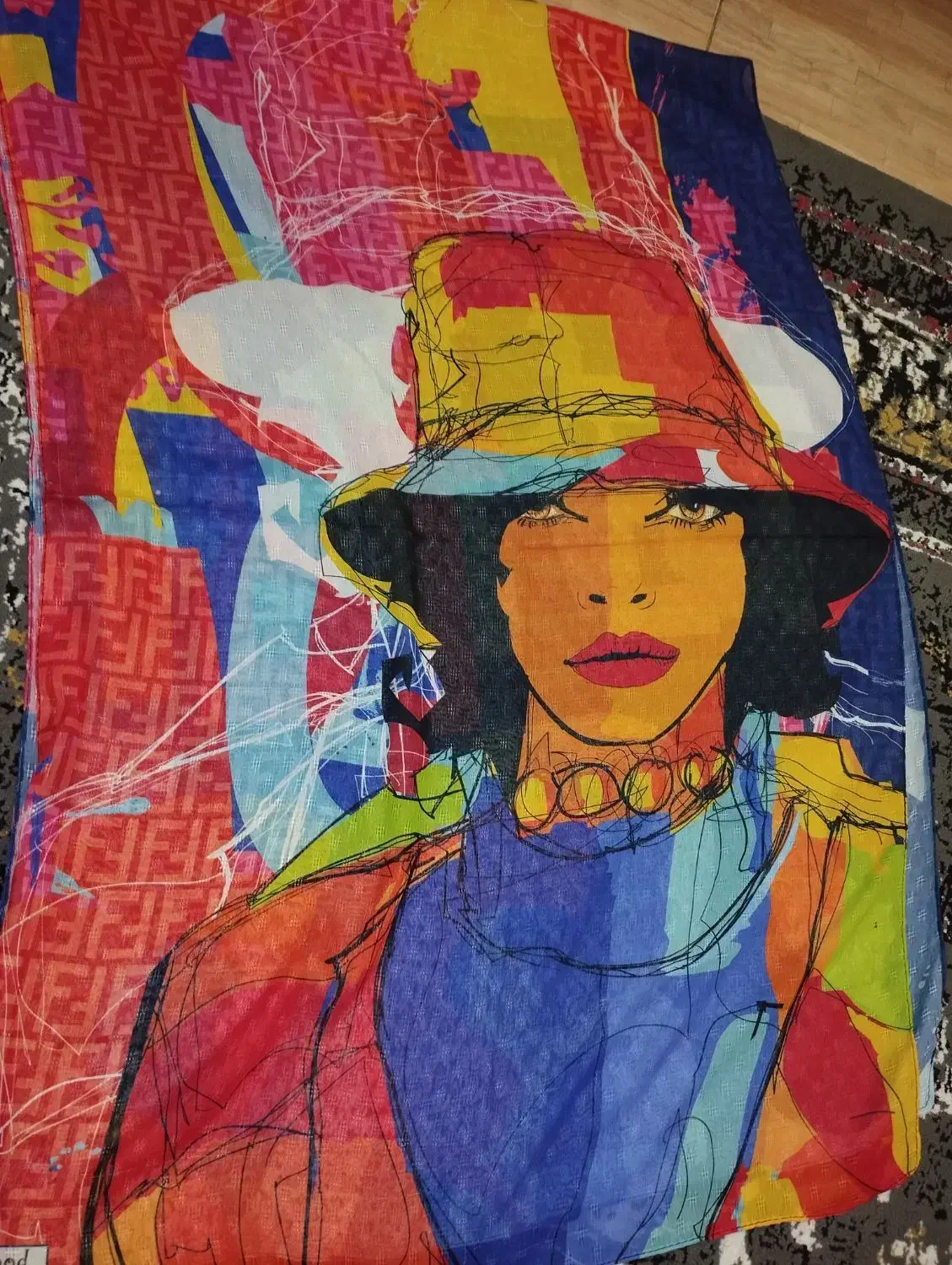 مقداری شال و روسری قواره بزرگ|لباس|ارومیه, |دیوار