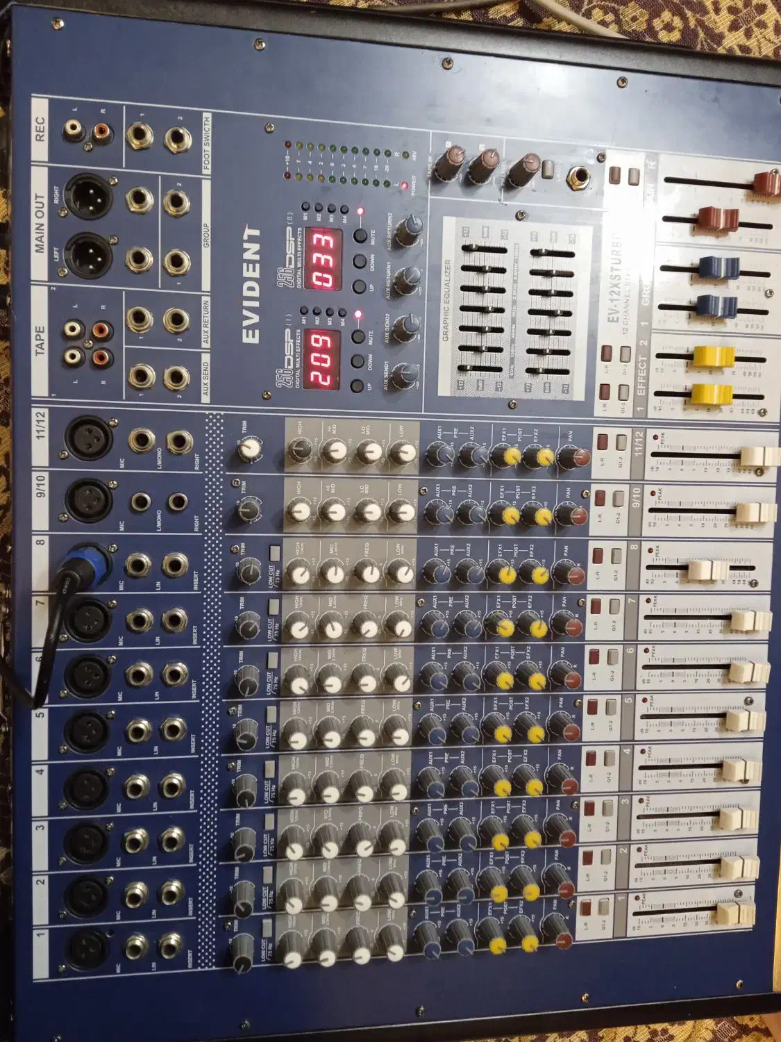 پاورمیکسر و باند پستیو 12 اینچ و میکروفون|صوتی و تصویری|اصفهان, باب الدشت|دیوار