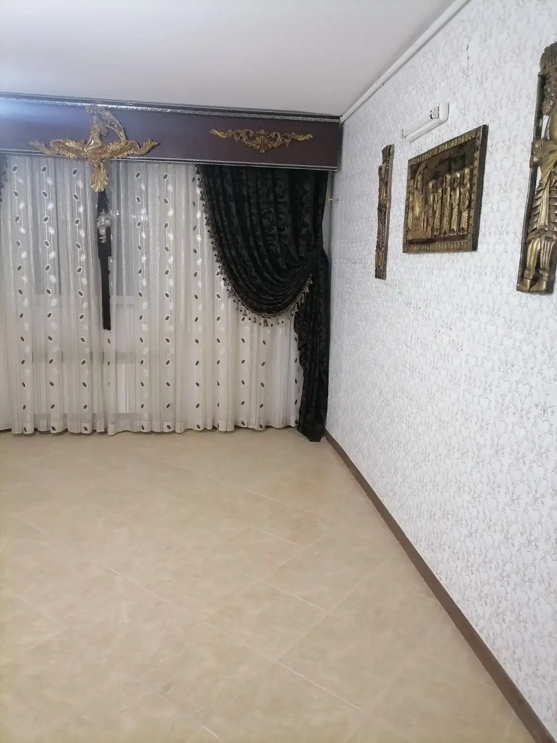 پرده|پرده، رانر، رومیزی|نجفآباد, فاز ۴ شهرک آزادگان|دیوار