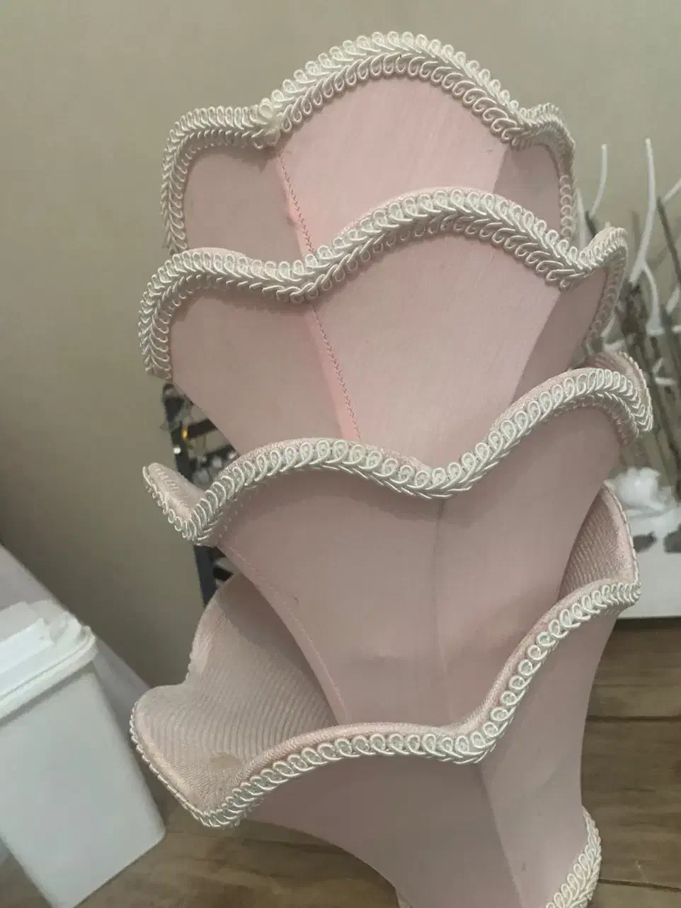 لوستر اتاق خواب|لوستر و چراغ آویز|کرج, کیانمهر|دیوار