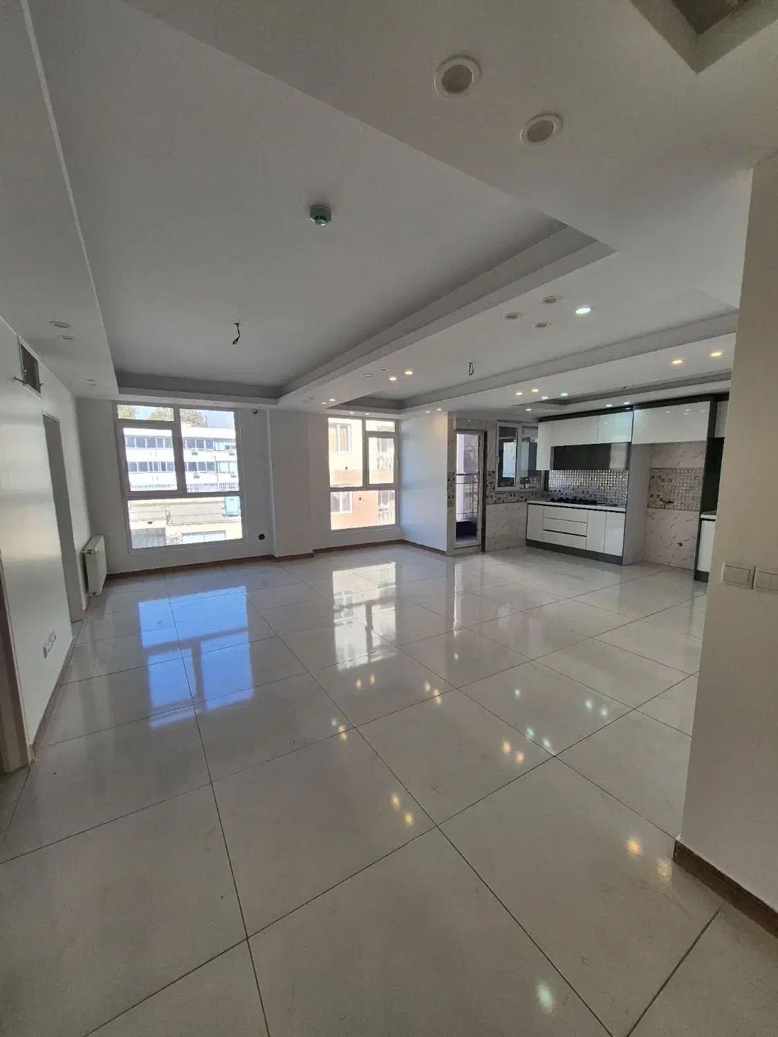 صادقیه/ ۱۰۰ متر/ ۲ خواب / فول امکانات /تمیز|فروش آپارتمان|تهران, چوب تراش|دیوار