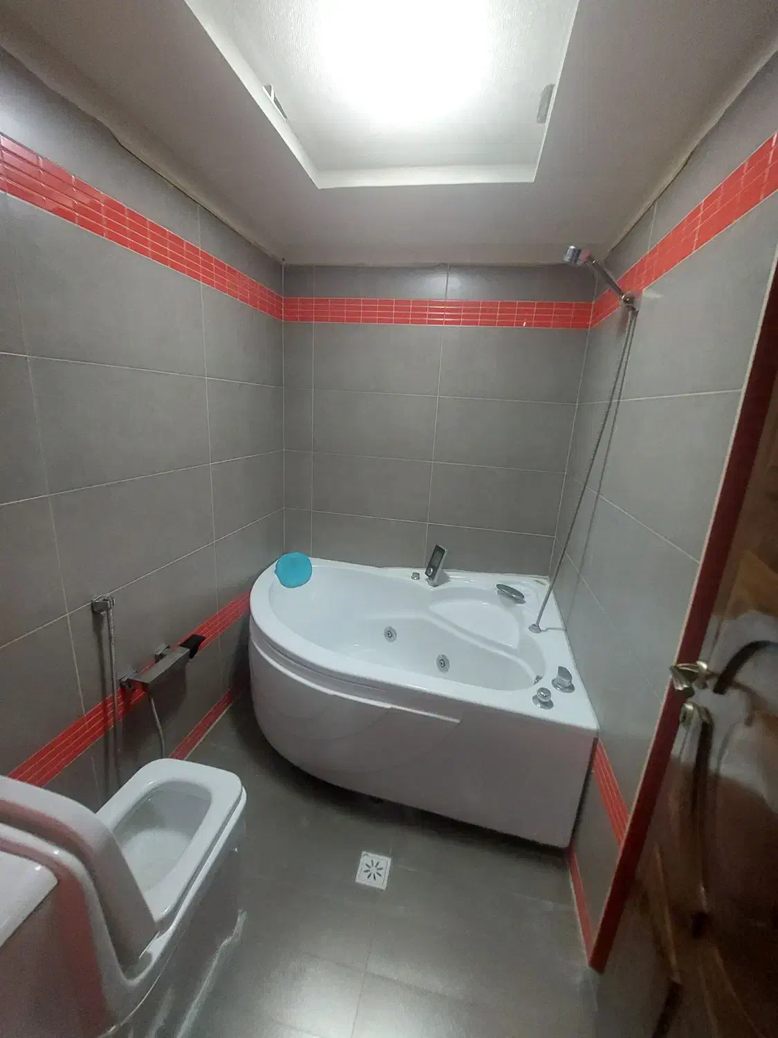 کامرانیه ۱۵۵ متر  ۳ خواب - ۲ مستر