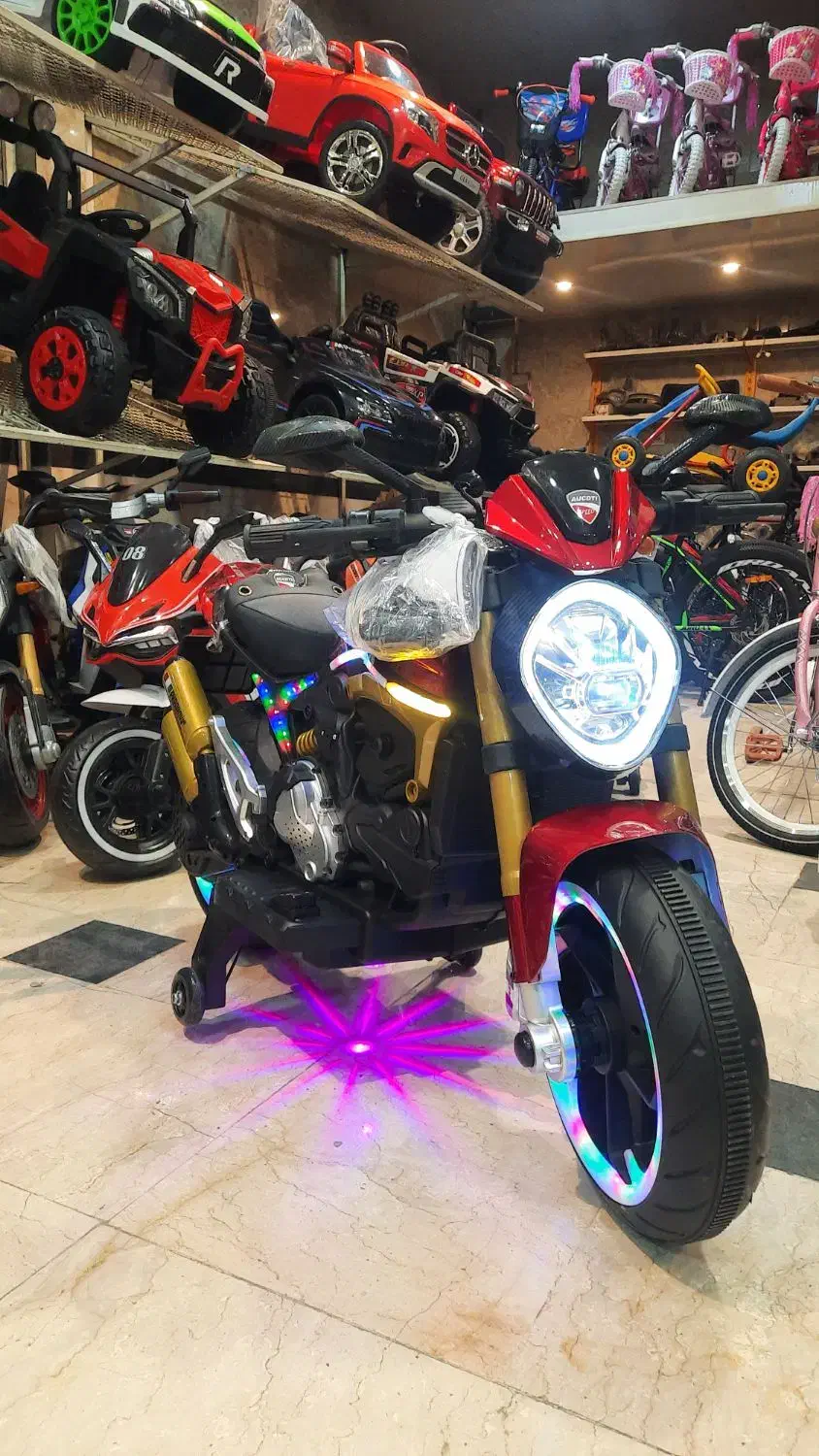 شارژی ۲ موتوره Aucdti|اسباب‌‌بازی|بجنورد, |دیوار