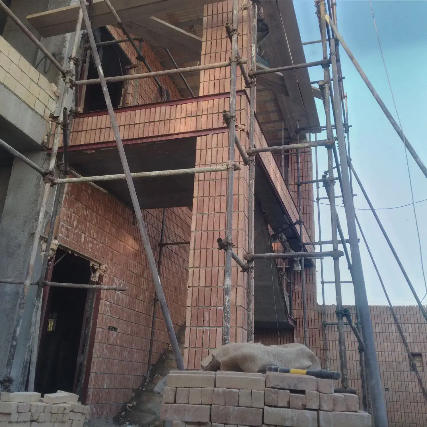 طراحی و اجرای نما|خدمات پیشه و مهارت|شهر بابک, |دیوار