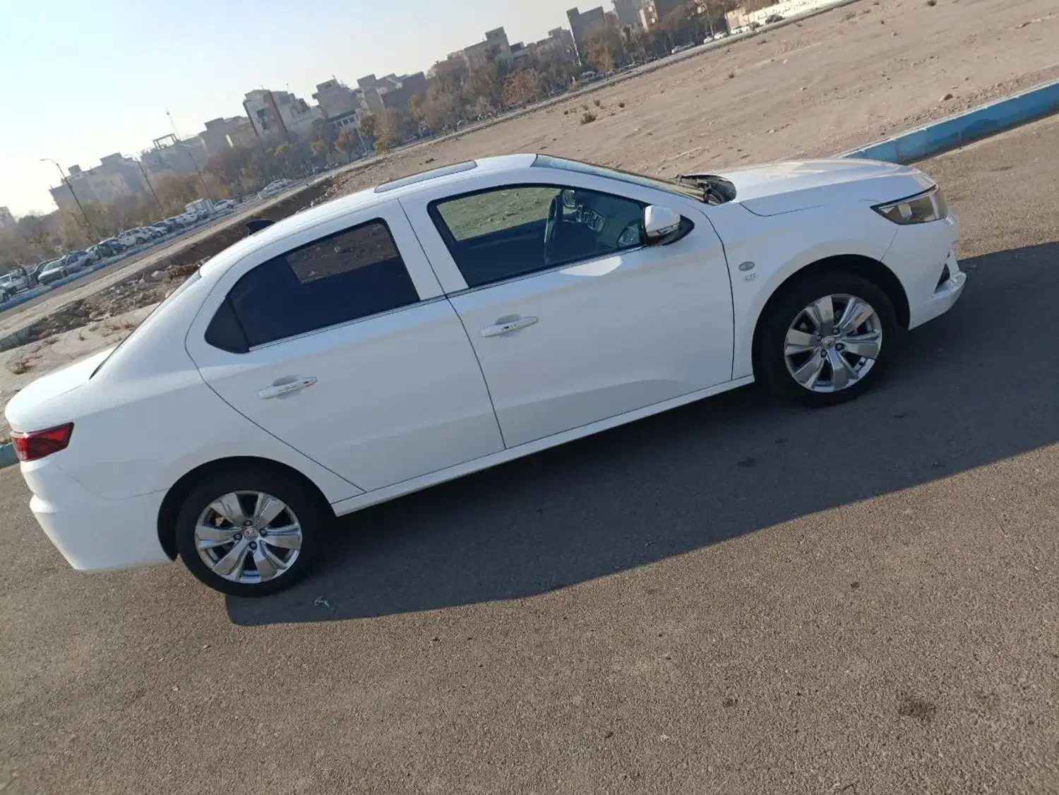 تارا مدل ۴۰۳ اتومات|خودرو سواری و وانت|تبریز, |دیوار