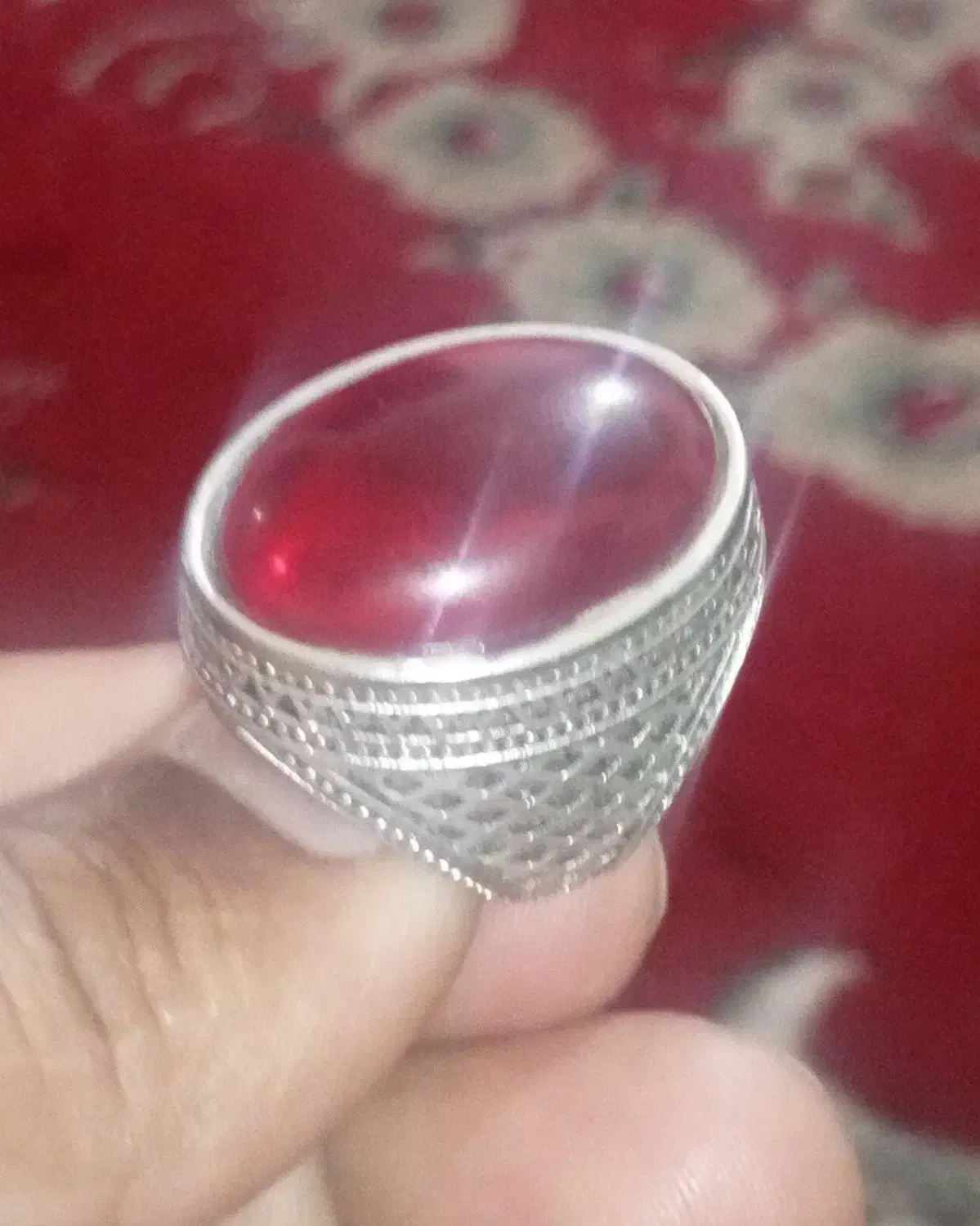 یک عدد|جواهرات|بم, |دیوار