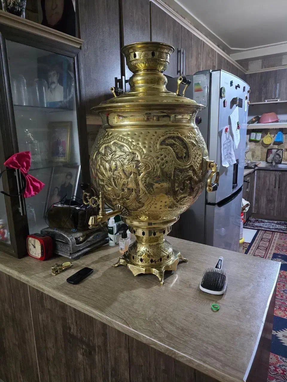 سماور|کلکسیون اشیاء عتیقه|میانه, |دیوار