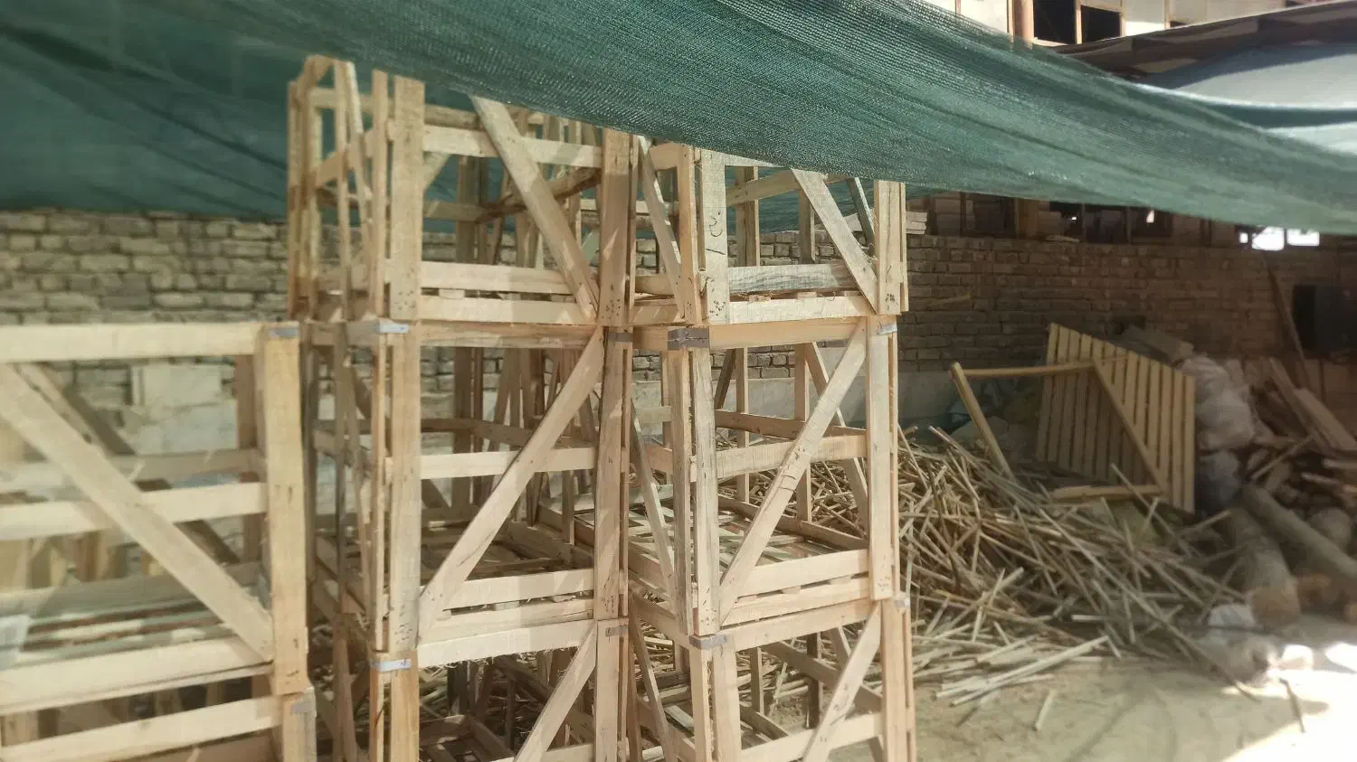 کارگر پالت سازی و سنگبری|استخدام صنعتی، فنی، مهندسی|برخوار, |دیوار