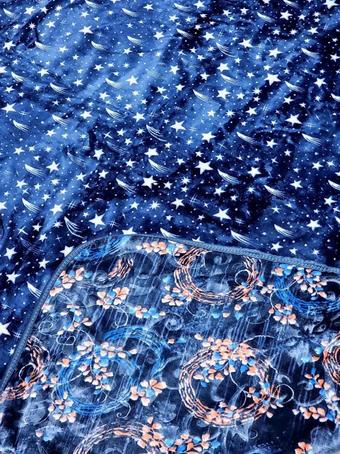 انواع پتو وتشک مسافرتی وروفرشی|رختخواب، بالش، پتو|بندر ماهشهر, |دیوار