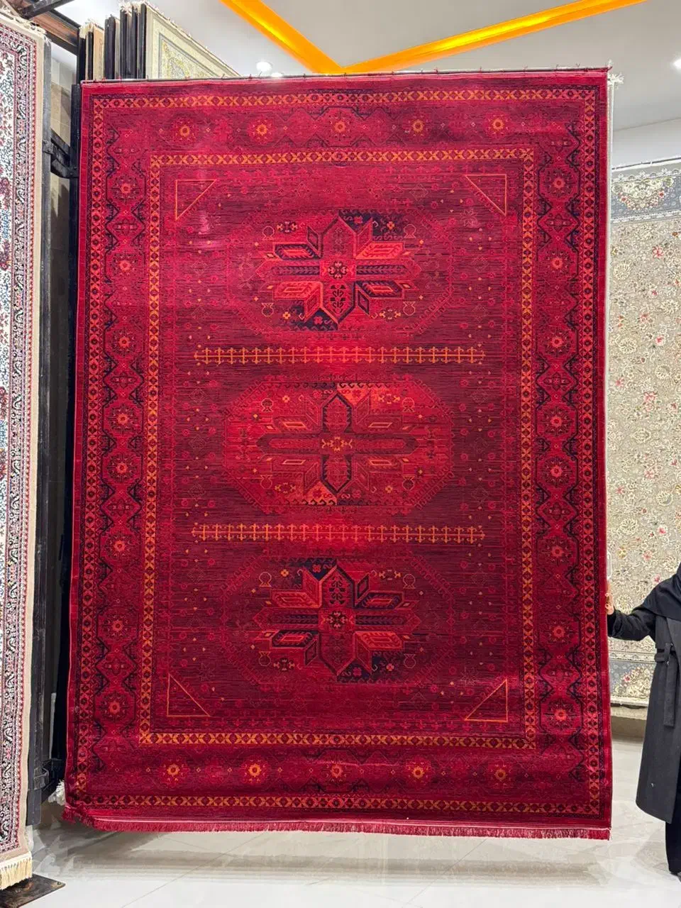 ۸۰ تخته فرش ۱۲۰۰شانه نصف قیمت|فرش|شهریار, شهرک وائین|دیوار