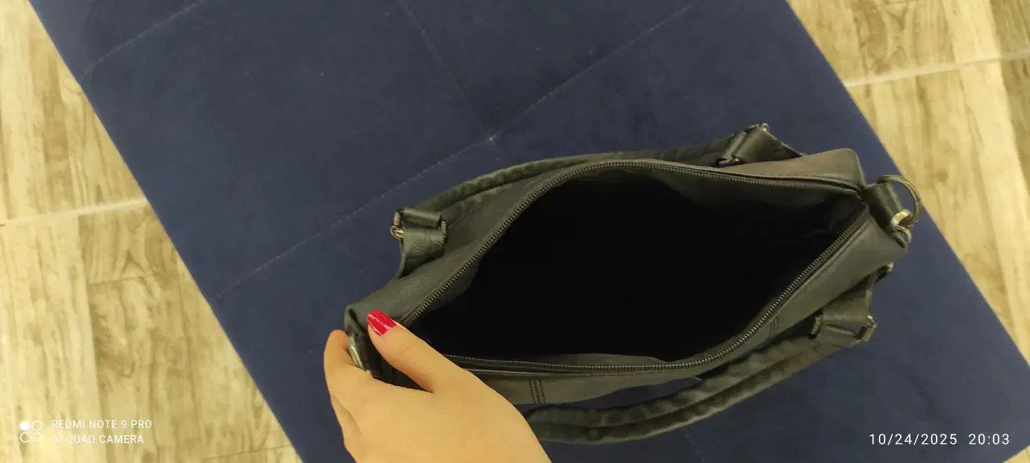 کیف رو دوشی|کیف، کفش، کمربند|بندر انزلی, کلیور|دیوار