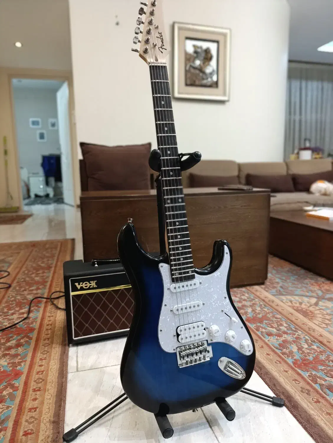 گیتار الکتریک طرح fender و امپ vox patt v9106|گیتار، بیس، امپلیفایر|کرج, گوهردشت|دیوار