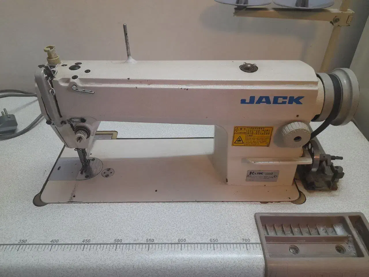 چرخ خیاطی جک|چرخ خیاطی و ریسندگی|رشت, پیرکلاچای|دیوار