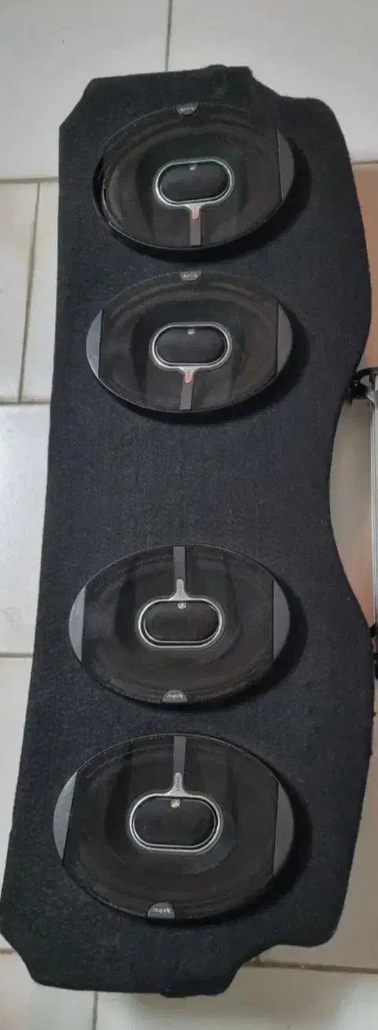 باند|صوتی و تصویری|تبریز, |دیوار