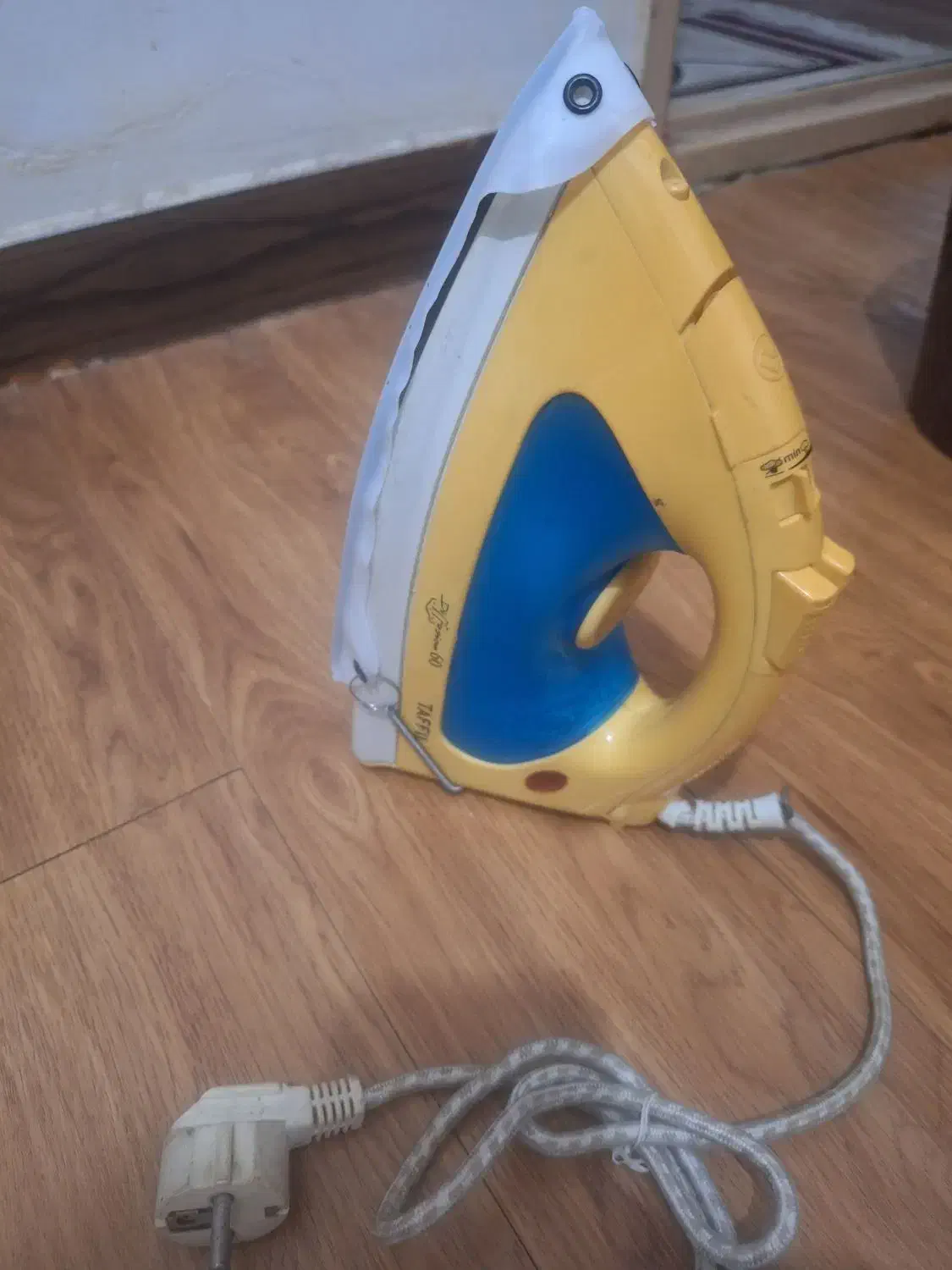 دو عدد اتو سالم|اتو و لوازم اتو|نکا, |دیوار