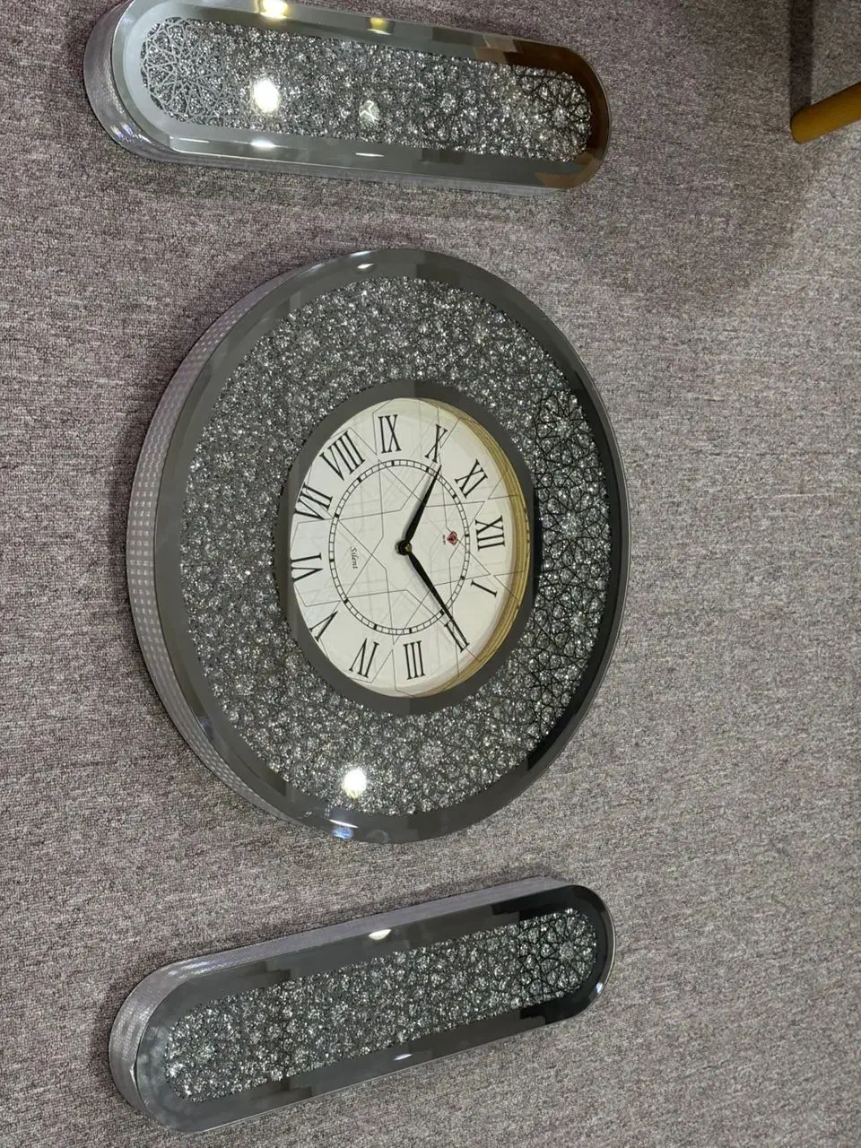 ساعت دیواری نو نو هنوز استفاده نشده|ساعت دیواری و تزئینی|شوش, |دیوار