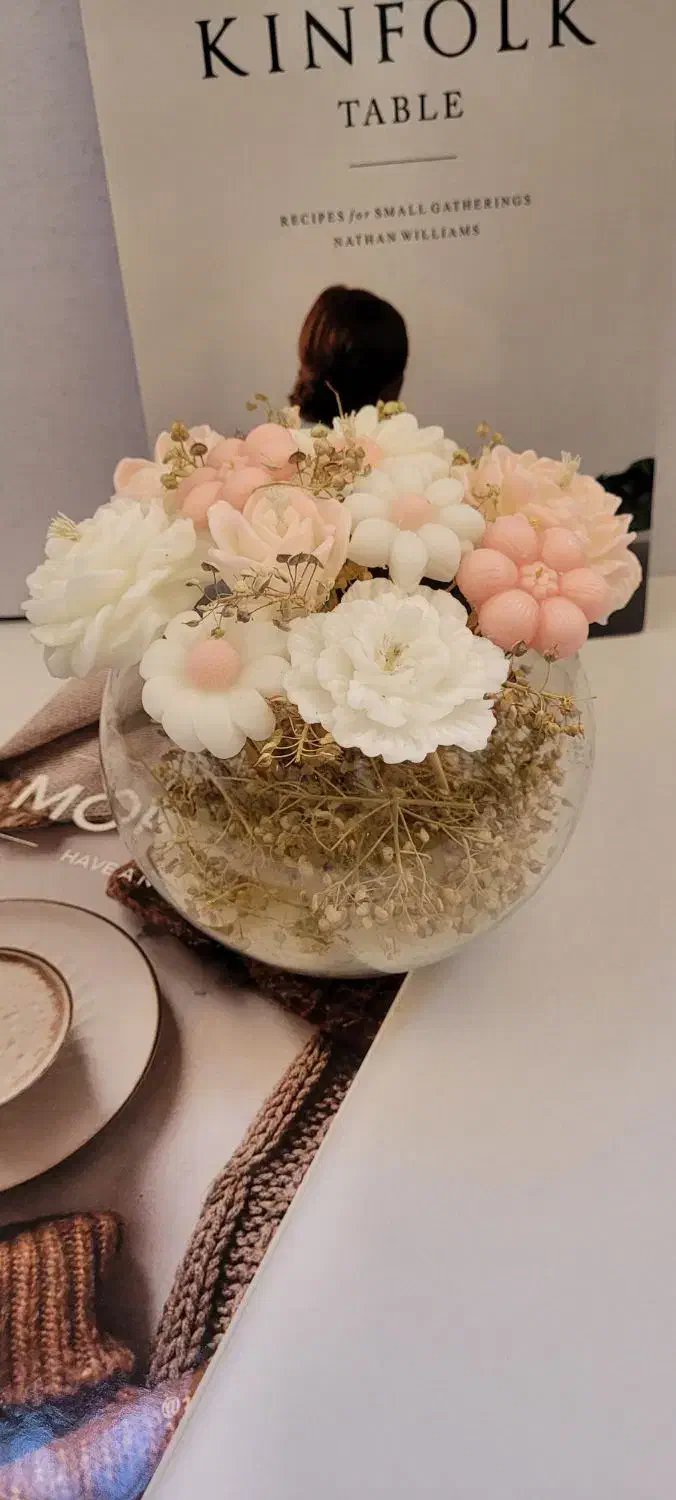 شمع گل خاص و زیبا...باکس گل هدیه ی خاص و ماندگار|صنایع دستی و سایر لوازم تزئینی|اهواز, پادادشهر|دیوار