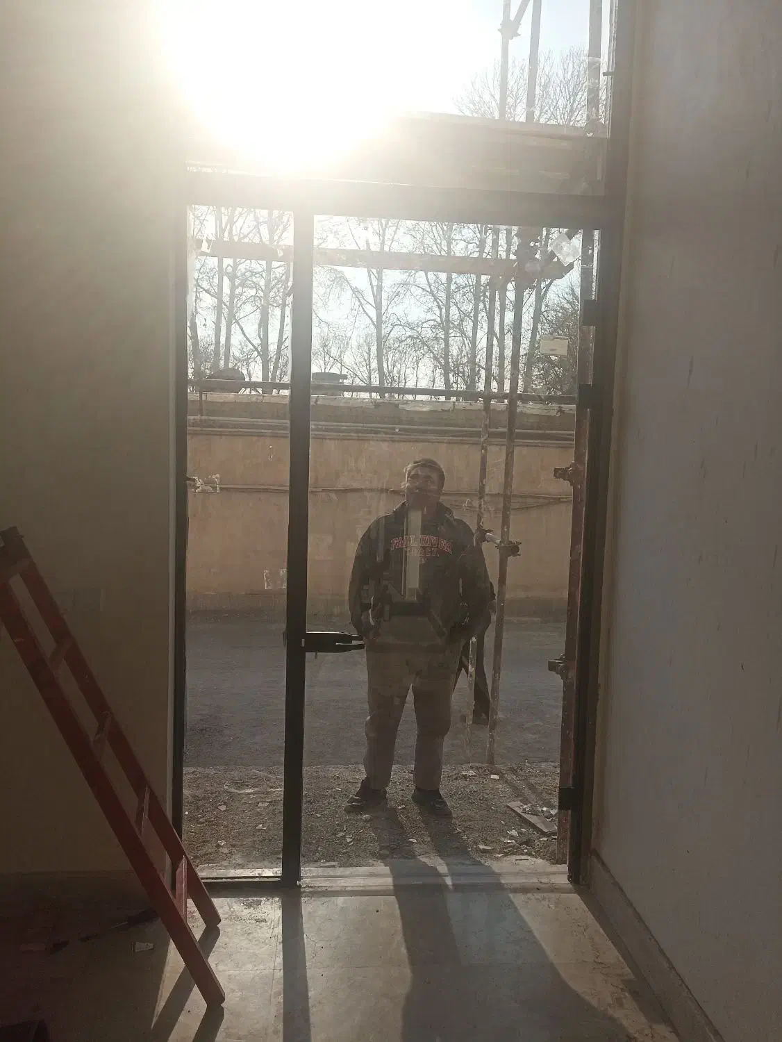 شیشه مغازه  میرال|خدمات پیشه و مهارت|چهارباغ, |دیوار