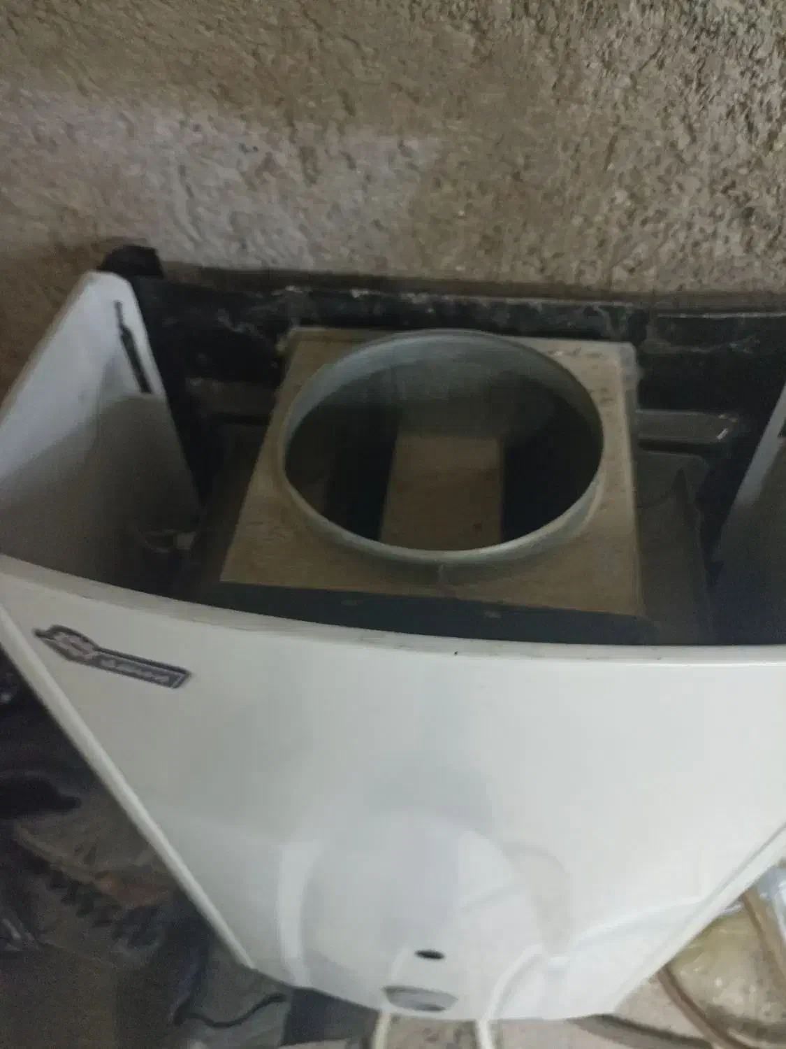 آبگرمکن  دیواری ایران شرق|آبگرمکن، پکیج، شوفاژ|برازجان, |دیوار