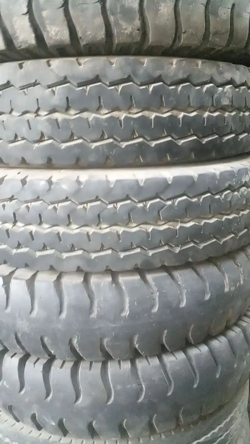 لاستیک خاور نیسان سواری|قطعات یدکی و لوازم جانبی|ورامین, خیر آباد|دیوار