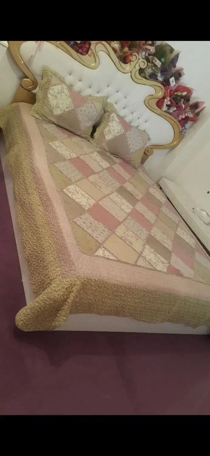 تخت خواب دونفره ومیزآرایش|تخت و سرویس خواب|ایلام, |دیوار