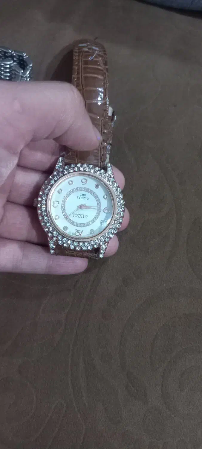 ساعت مچی ها نو|ساعت|بروجرد, |دیوار