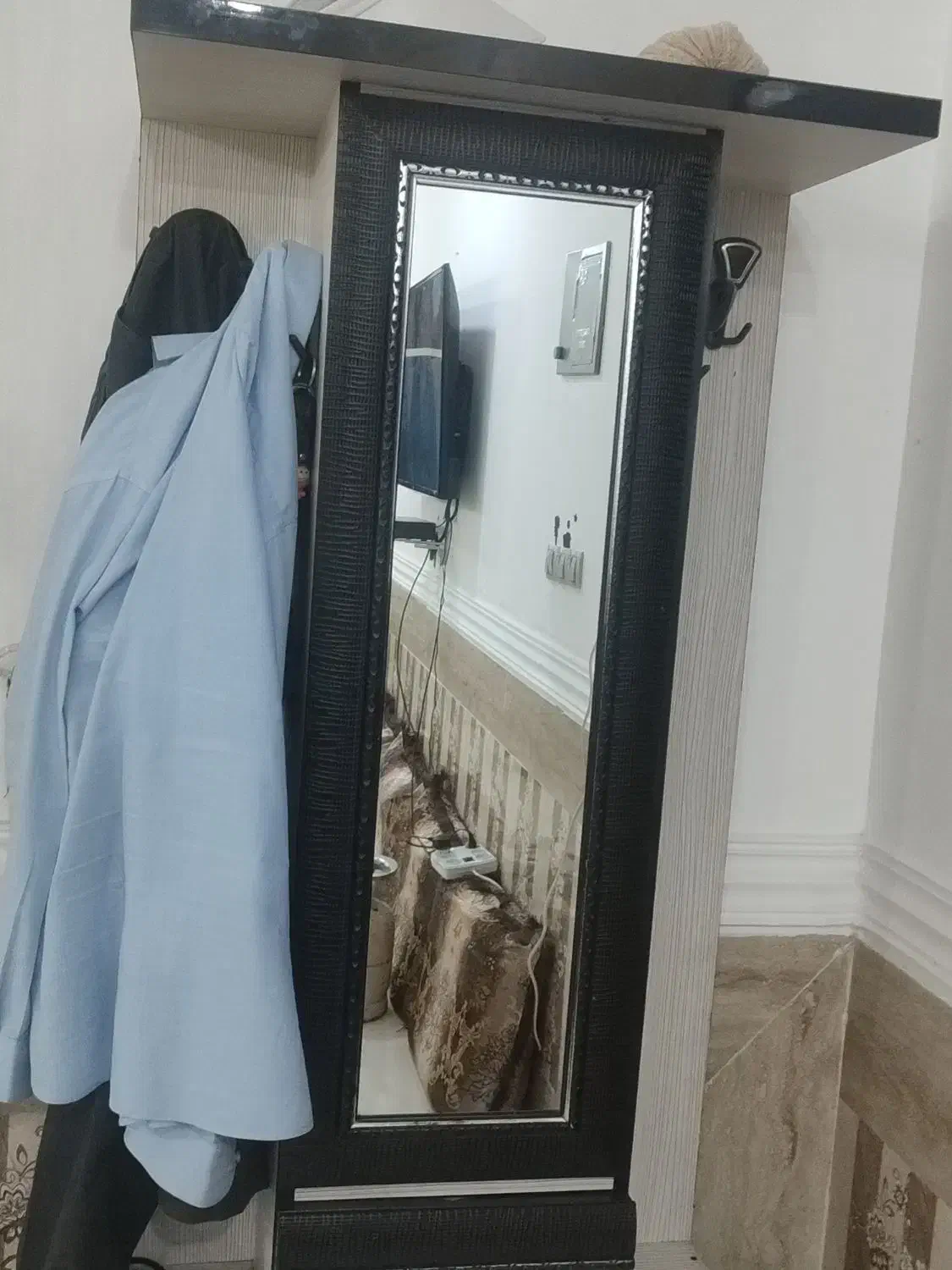 جاکفشی|جاکفشی، کمد، دراور|جم, |دیوار