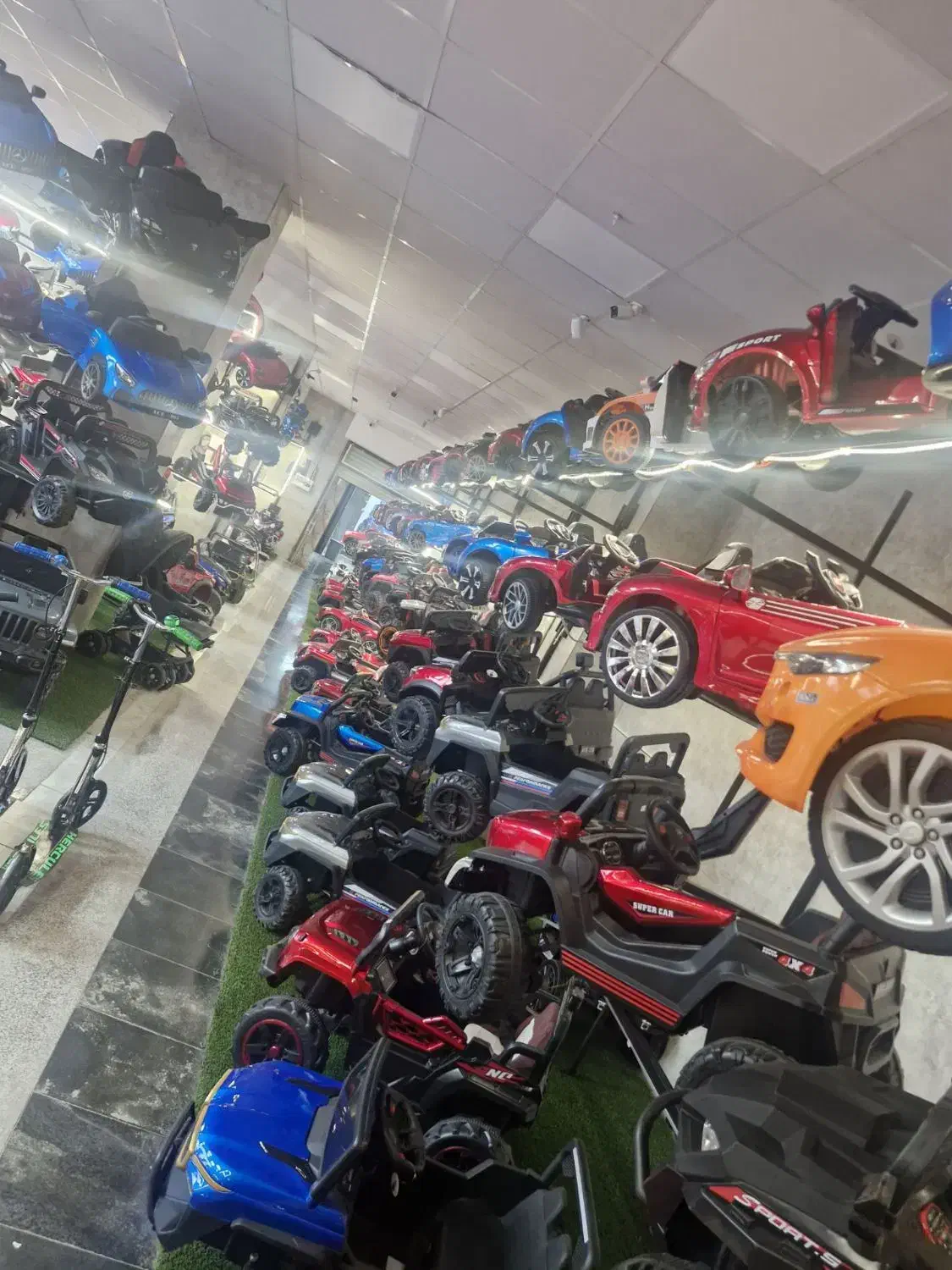 کم صدا × پر قدرت //ماشین شارژی بچه f57|اسباببازی|کرج, کیانمهر|دیوار