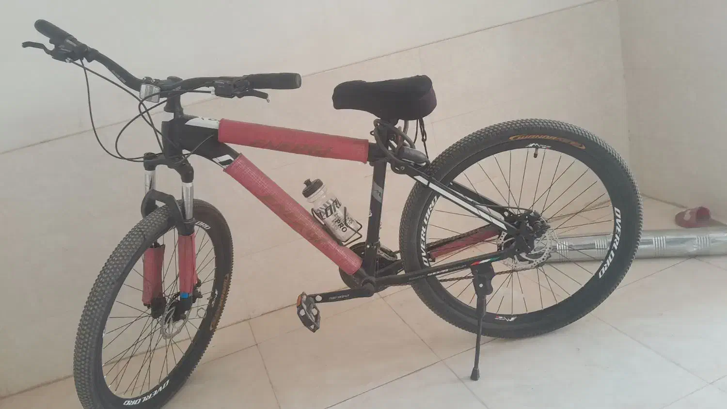 دوچرخه|دوچرخه، اسکیت، اسکوتر|ابریشم, |دیوار