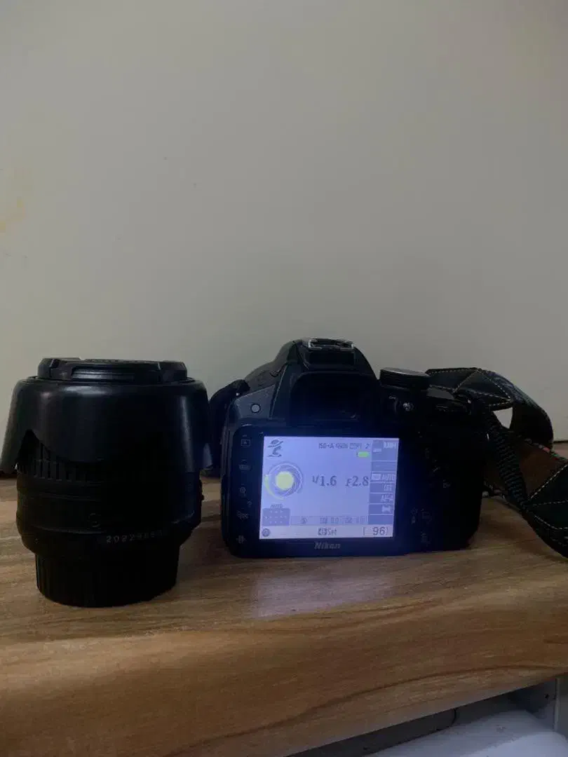دوربین Nikon D3200 lens 50 fix|دوربین عکاسی و فیلم‌برداری|تهران, صاحبقرانیه|دیوار